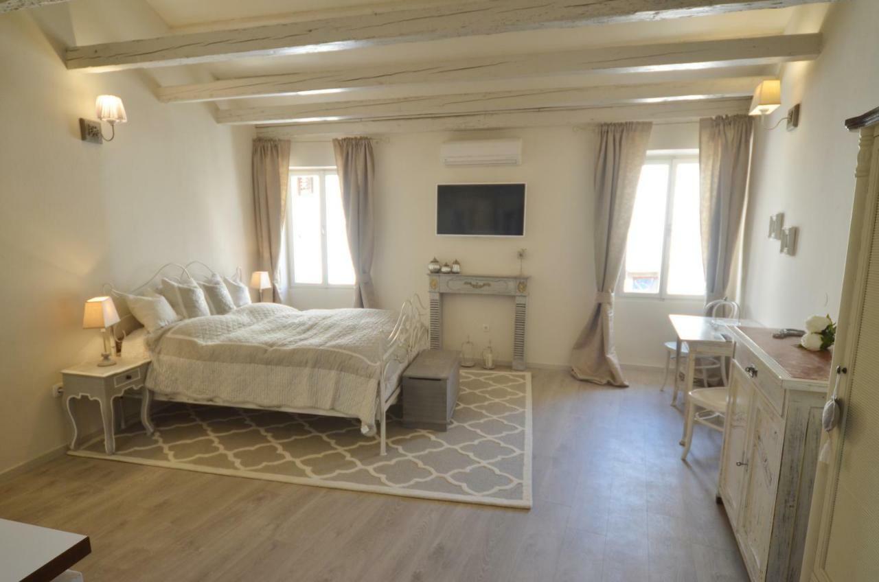 Casale Studios Rovinj Exterior photo